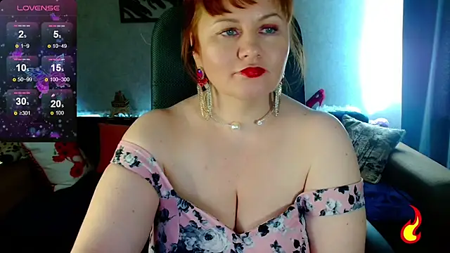 Snapshot of Nikki_March chatting on October 8, 10:08 am Nikki March online show from October 8, 10:08 am