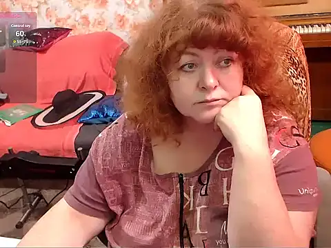 RoseRed69 online show from November 6, 6:30 am