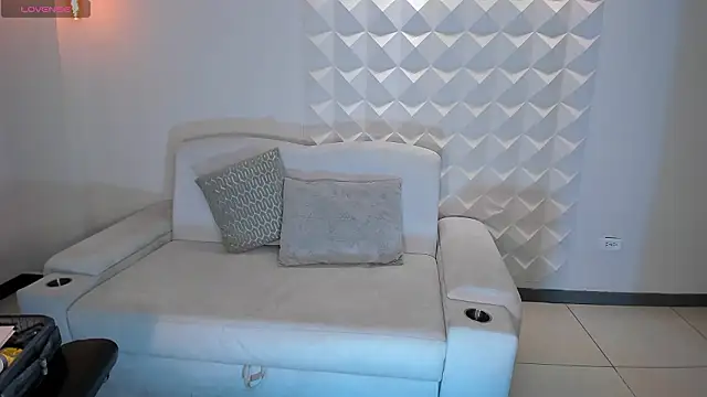 MariaHerrera  online show from March 7, 9:55 pm