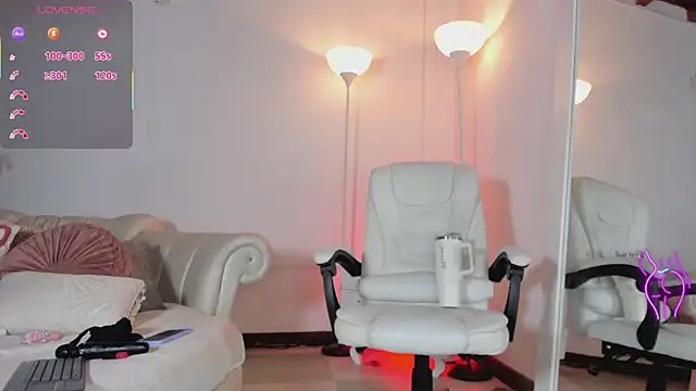 mariablonde  online show from January 15, 8:59 pm