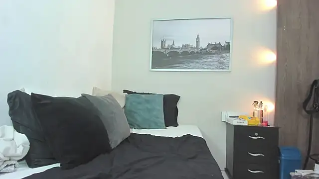 penelope handaos online show from October 7, 3:16 pm