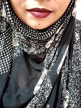 Indian-Nazia online show from October 30, 6:31 pm