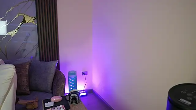 Anybuny online show from October 13, 11:35 am