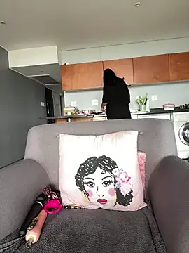 Indianbutter11 online show from November 6, 11:49 am