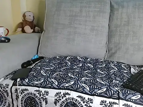 lavishh linds online show from March 21, 9:03 am