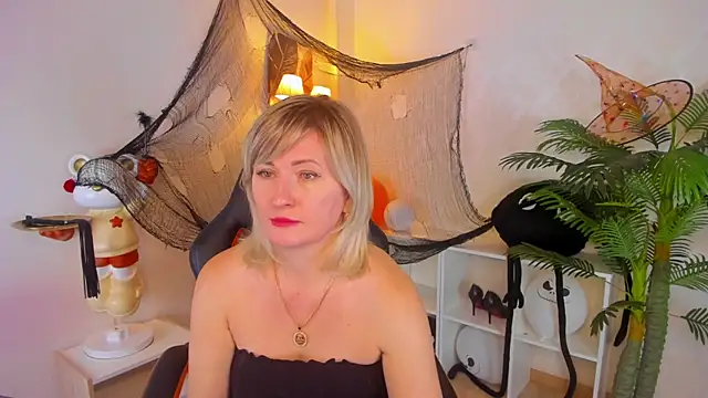 AriFleow online show from November 16, 11:43 am