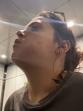 SafeinouterSpace online show from October 1, 8:36 pm