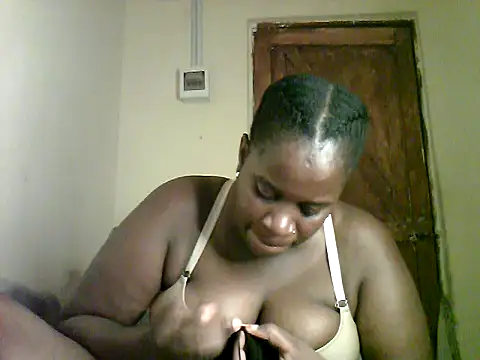 Sexy valentine001 online show from October 20, 11:41 pm