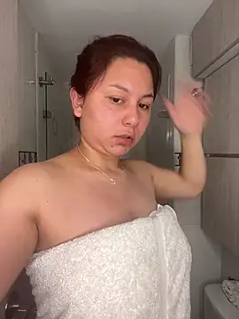 samantha-black online show from March 22, 4:24 pm