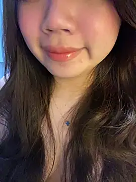 Hotellinh12 online show from March 14, 5:25 pm