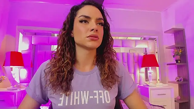 mariiahneedles online show from October 21, 11:53 pm