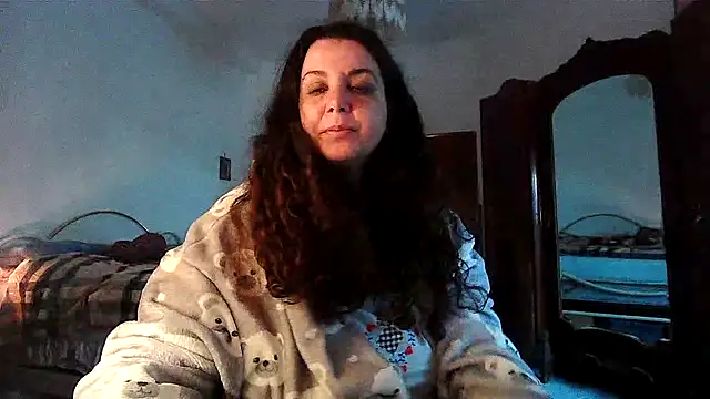 AliceBehind online show from March 11, 10:41 am