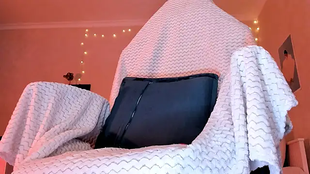 Britney Ross online show from November 2, 3:54 am