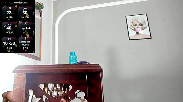 Jimena Grey online show from October 28, 7:30 pm