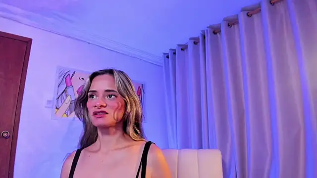 SkiinnyAna online show from November 6, 7:31 pm