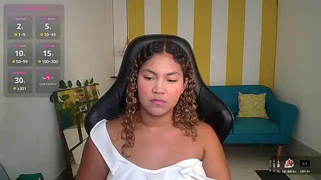 Cristal War online show from October 27, 11:10 pm