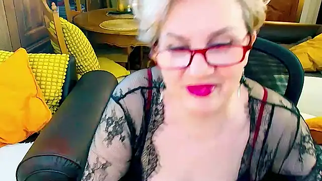 GattonaBiondona online show from March 25, 9:01 am