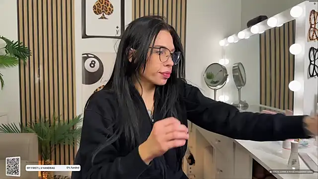 NattyFierros online show from September 22, 9:19 am