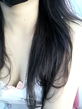 Snapshot of _Linez_ chatting on September 15, 6:37 pm Linez online show from September 15, 6:37 pm