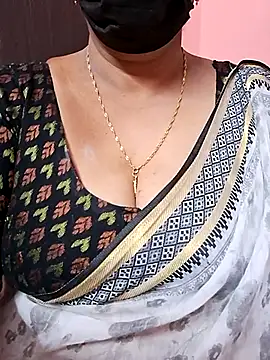 Snapshot of ananya956 chatting on September 13, 11:29 am ananya956 online show from September 13, 11:29 am