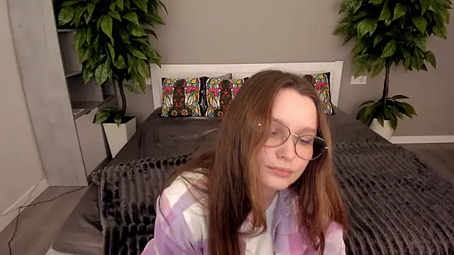 MagicPeachh  online show from November 12, 2:04 pm