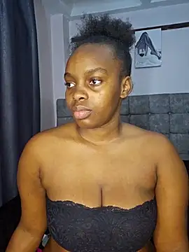 Snapshot of freaky_j_ chatting on October 8, 10:47 pm freaky j online show from October 8, 10:47 pm