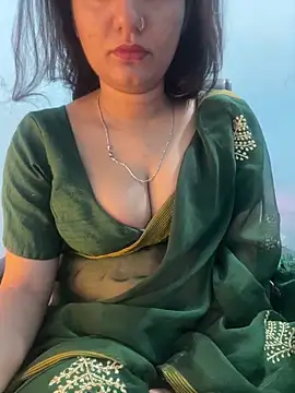 APKI WIFE  online show from June 1, 5:31 am