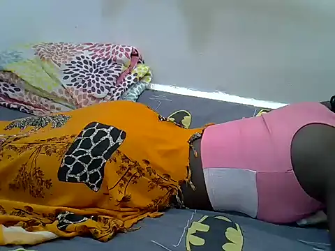 sweetvalleria online show from October 6, 8:31 am