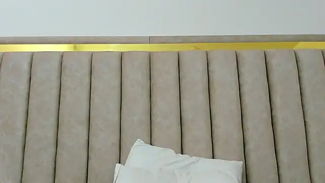 FreyaMoller online show from March 22, 6:58 pm