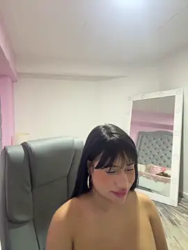 AshleyFerrer online show from October 19, 4:09 pm