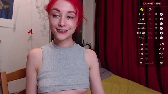 Snapshot of spoilme_gently chatting on October 13, 6:32 pm spoilme gently online show from October 13, 6:32 pm