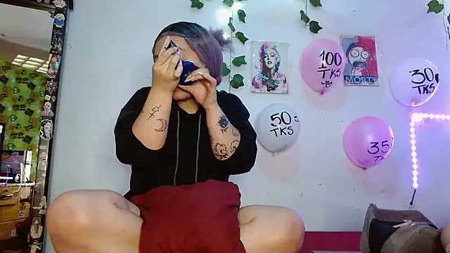 the lesbian game online show from March 30, 6:29 pm