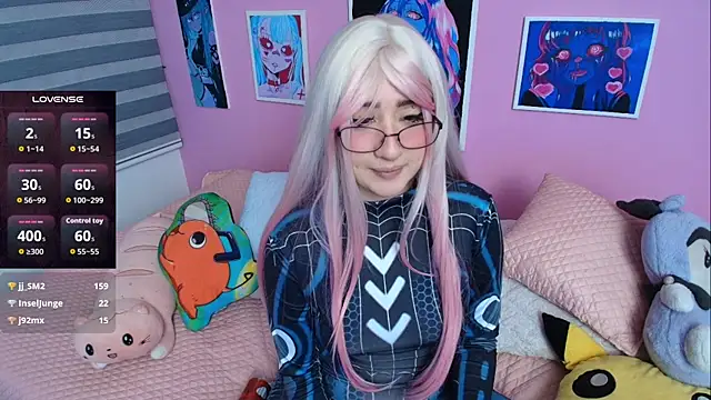 Snapshot of Miwa_violet chatting on October 20, 12:46 am Miwa violet online show from October 20, 12:46 am