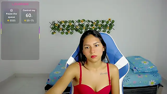 Emma-mae online show from January 13, 11:25 am