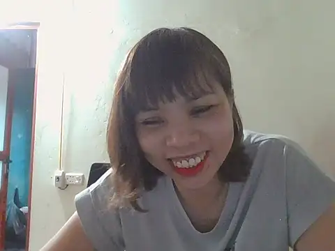 Angela-Eira online show from October 13, 6:05 am