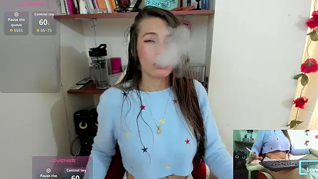 sweetlittlelisa online show from April 16, 8:41 pm