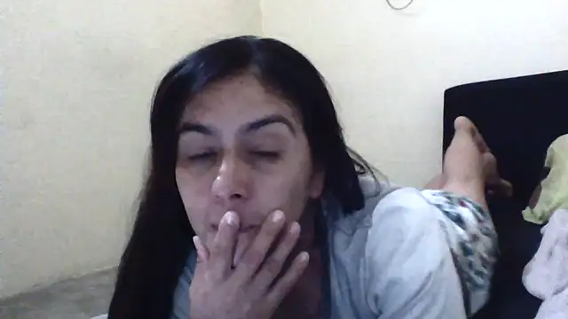 Snapshot of Dakary_hot chatting on September 23, 1:37 am Dakary hot online show from September 23, 1:37 am