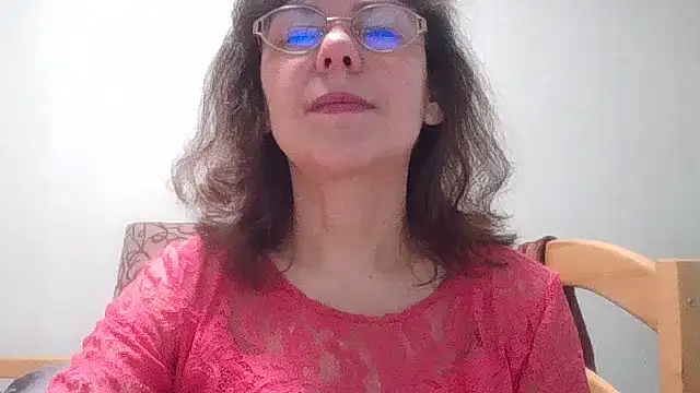 HollyJewel online show from April 17, 3:58 pm