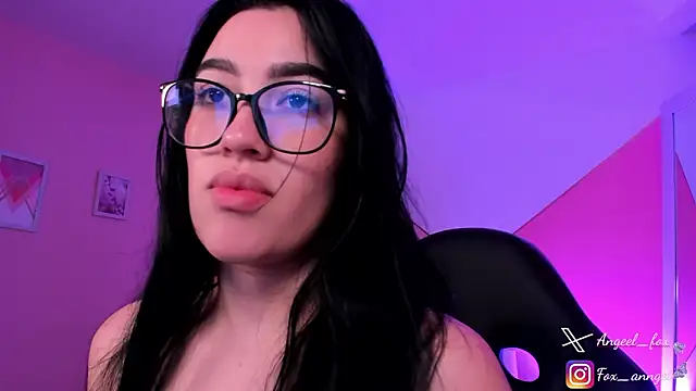 angeel fox online show from March 21, 9:31 pm