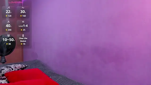 ambersmitx online show from October 31, 2:21 pm