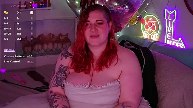 opalreigning online show from October 27, 8:21 am