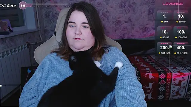 Estelle Hicks online show from November 9, 6:59 pm