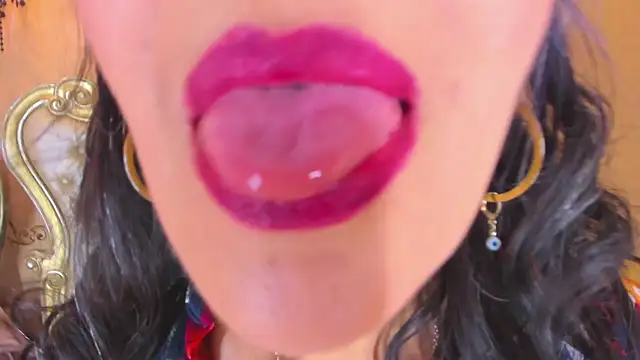 Celeste Baker  online show from January 6, 6:11 pm