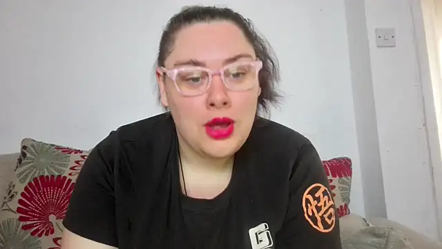 Bustycurves online show from October 20, 10:51 am