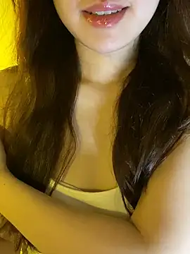 minmin2kk5 online show from May 31, 3:18 pm