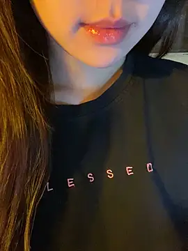 minmin2kk5 online show from March 31, 1:38 am