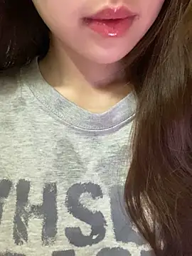 minmin2kk5 online show from March 29, 4:17 pm