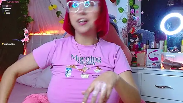 Littlerouse  online show from November 6, 2:17 am