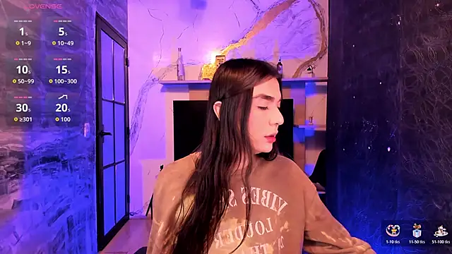 saracaball  online show from November 16, 5:42 am