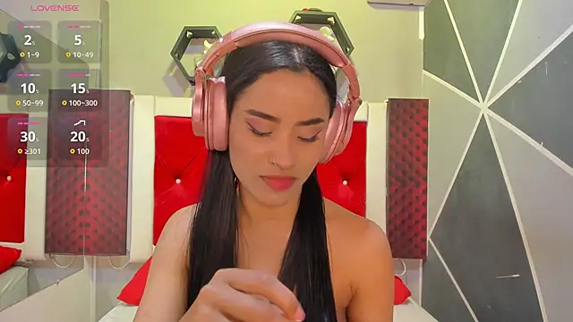 Karoll014 online show from November 26, 12:28 pm